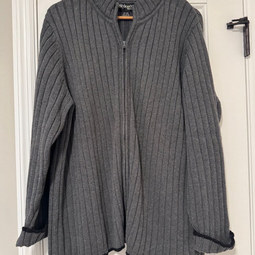 Bundle Lot Womens Plus 2X Full Zip Sweaters Style&Co Gray NWT Cabin Creek Maroon - Picture 5 of 7